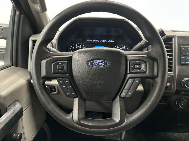 Thumbnail: 2017 Ford F-350 - 5