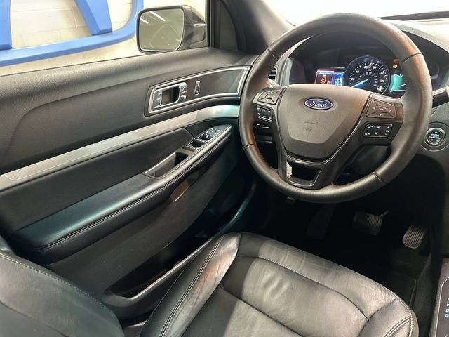 Thumbnail: 2017 Ford Explorer - 2