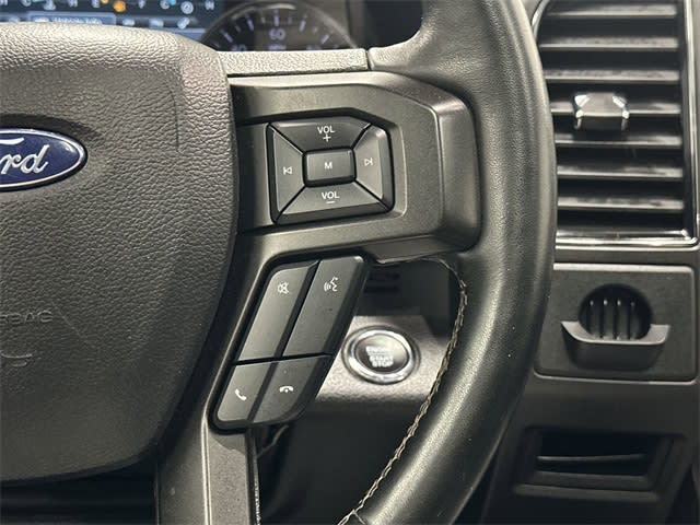 Thumbnail: 2018 Ford Expedition - 31