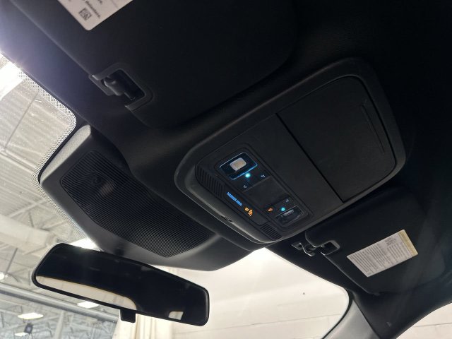 Thumbnail: 2020 Ford Explorer - 26