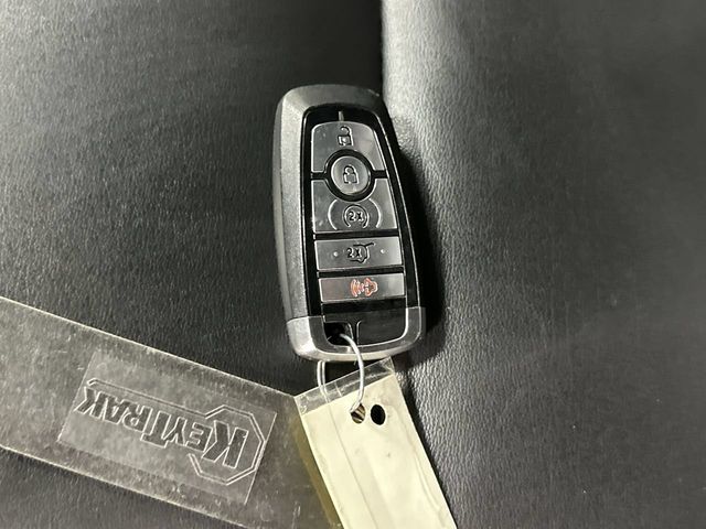 Thumbnail: 2021 Ford Explorer - 13