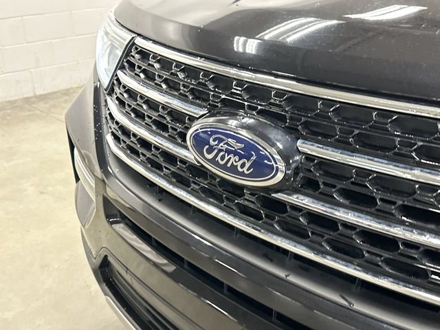 Thumbnail: 2021 Ford Explorer - 4