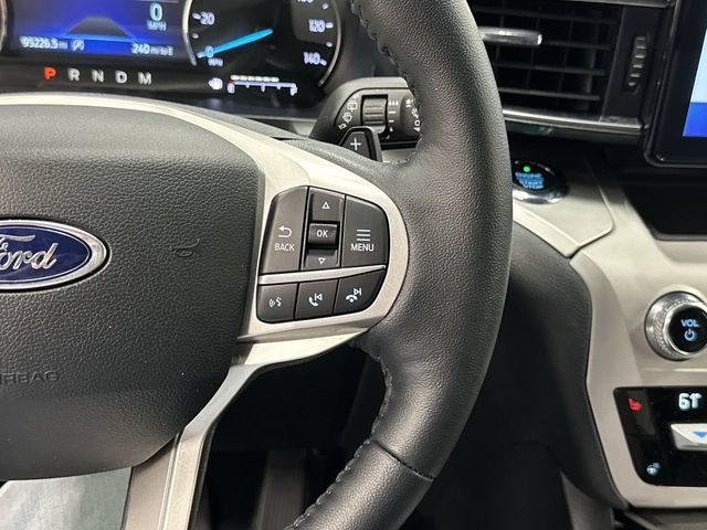 Thumbnail: 2021 Ford Explorer - 24