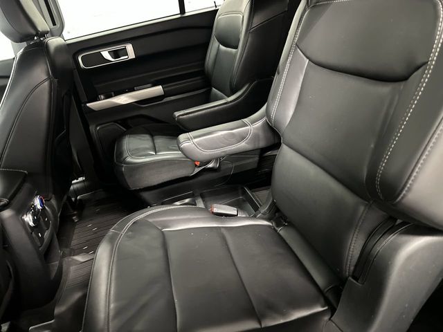 Thumbnail: 2021 Ford Explorer - 9