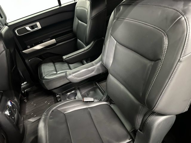 Thumbnail: 2021 Ford Explorer - 8