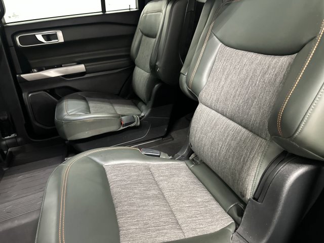 Thumbnail: 2022 Ford Explorer - 8