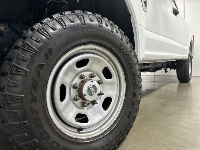 Thumbnail: 2020 Ford F-350 - 5