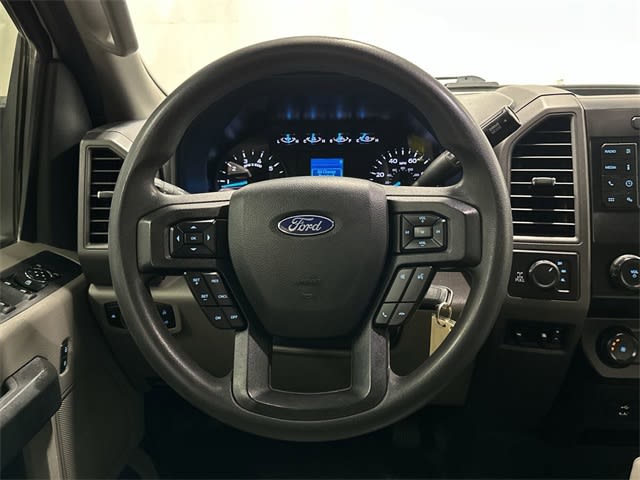 Thumbnail: 2022 Ford F-350 - 8