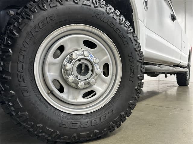 Thumbnail: 2022 Ford F-350 - 5