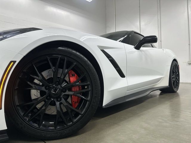 Thumbnail: 2015 Chevrolet Corvette - 27