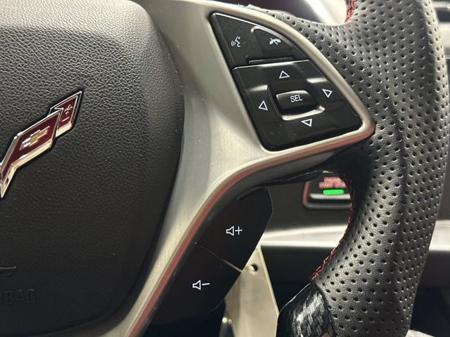 Thumbnail: 2015 Chevrolet Corvette - 21