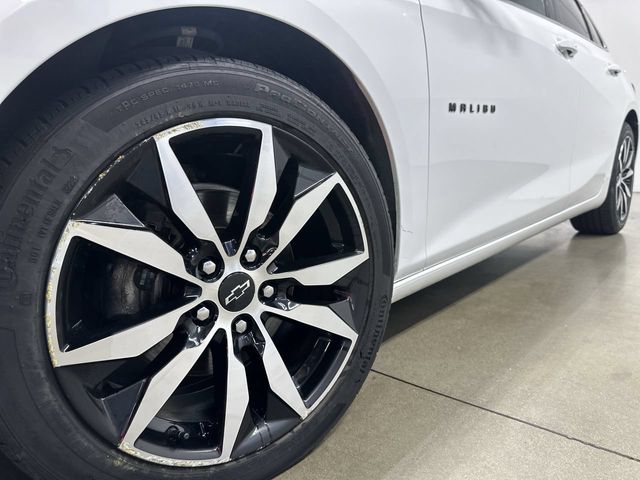 Thumbnail: 2022 Chevrolet Malibu - 5