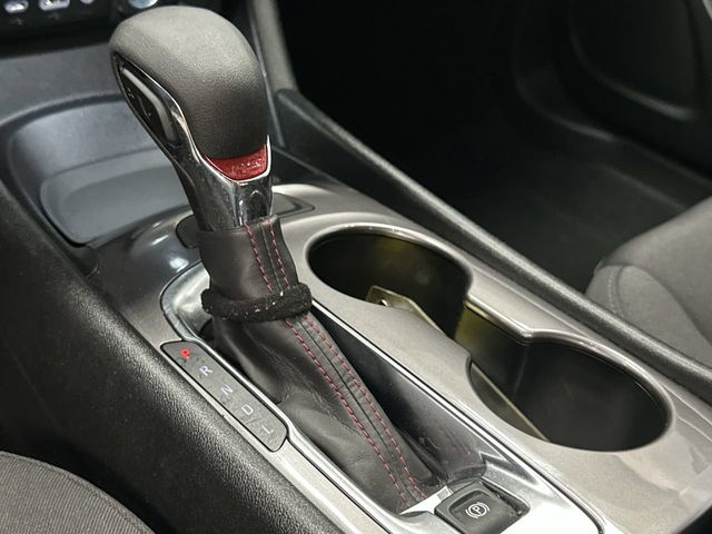 Thumbnail: 2022 Chevrolet Malibu - 9