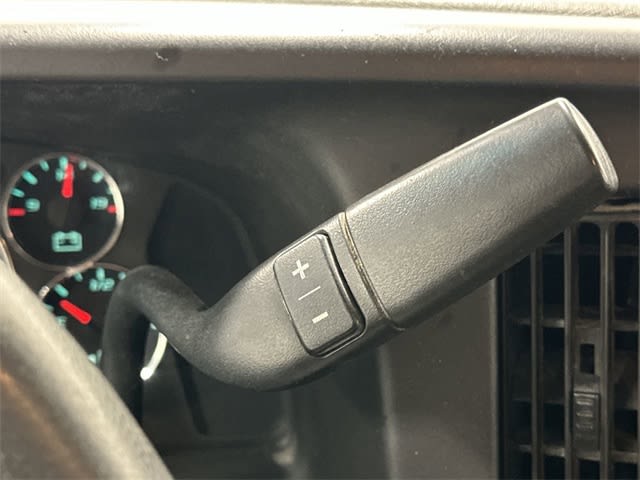 Thumbnail: 2018 Chevrolet Express - 28