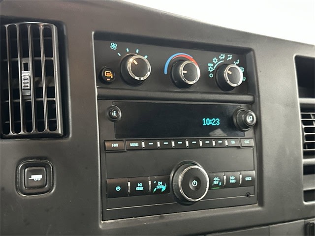 Thumbnail: 2018 Chevrolet Express - 12