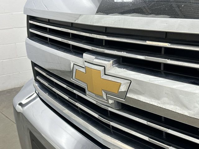 Thumbnail: 2018 Chevrolet Silverado 2500 - 4