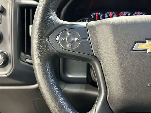 Thumbnail: 2018 Chevrolet Silverado 2500 - 21