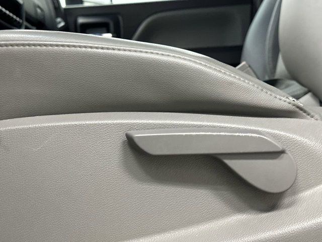 Thumbnail: 2018 Chevrolet Silverado 2500 - 29