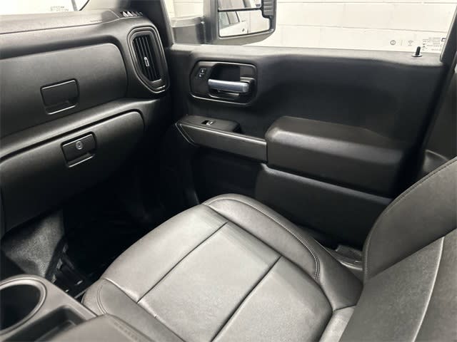 Thumbnail: 2021 Chevrolet Silverado 3500 - 6