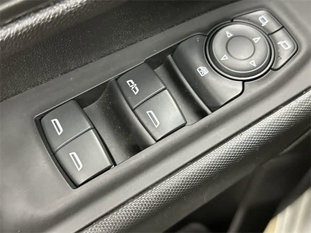 Thumbnail: 2021 Chevrolet Silverado 3500 - 24