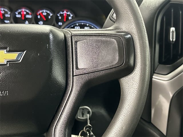 Thumbnail: 2021 Chevrolet Silverado 3500 - 22