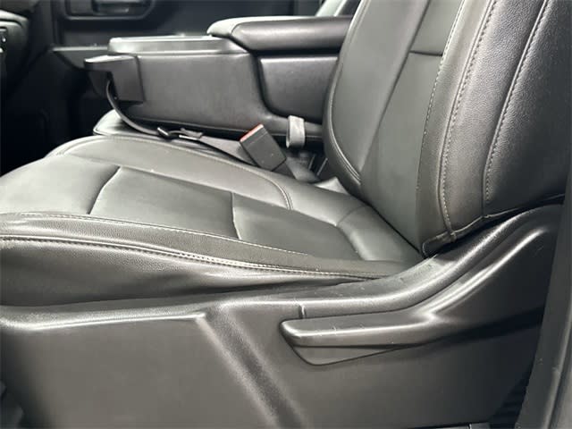 Thumbnail: 2021 Chevrolet Silverado 3500 - 29