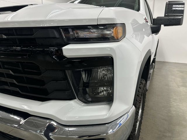 Thumbnail: 2024 Chevrolet Silverado 2500 - 30