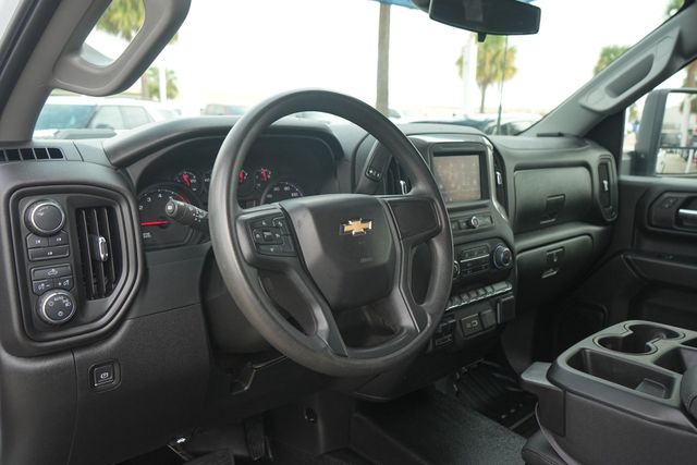 Thumbnail: 2024 Chevrolet Silverado 2500 - 2