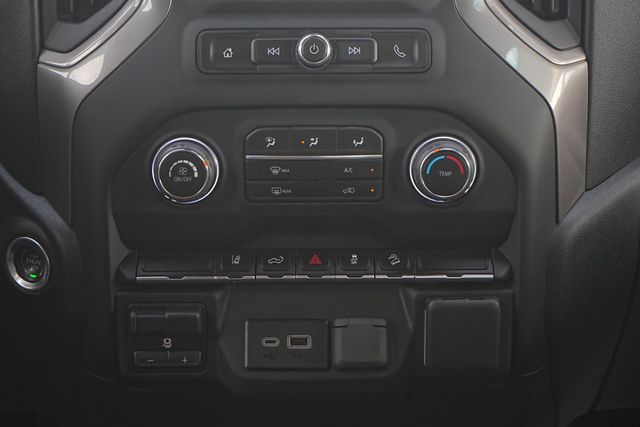 Thumbnail: 2024 Chevrolet Silverado 2500 - 26