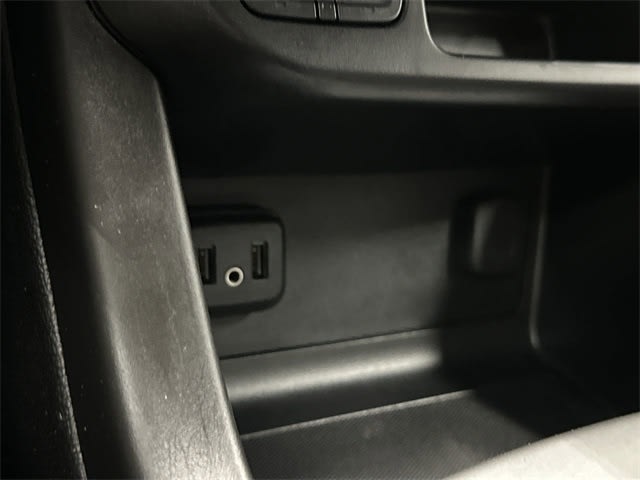 Thumbnail: 2021 Chevrolet Colorado - 28