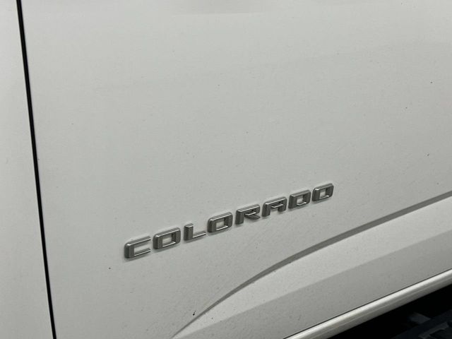 Thumbnail: 2021 Chevrolet Colorado - 4