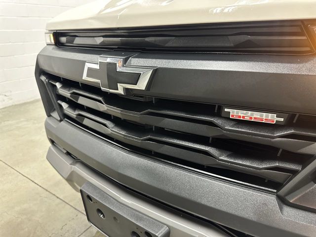Thumbnail: 2026 Chevrolet Colorado - 4