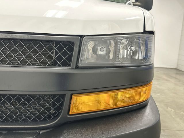 Thumbnail: 2019 Chevrolet Express - 31