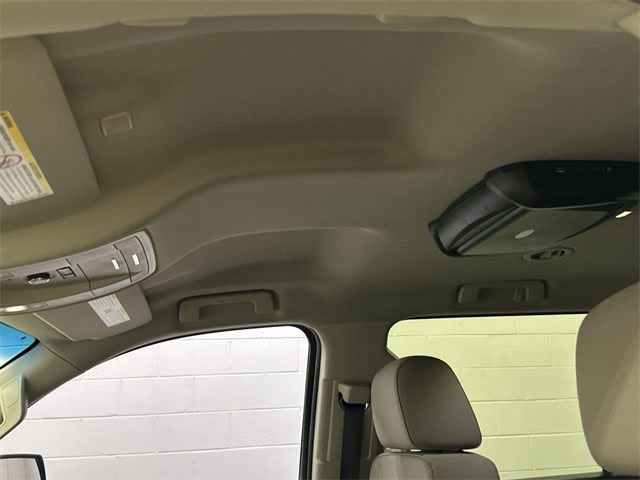 Thumbnail: 2018 GMC Yukon XL - 30