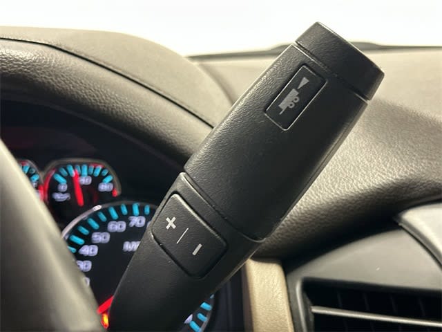 Thumbnail: 2018 GMC Yukon XL - 9
