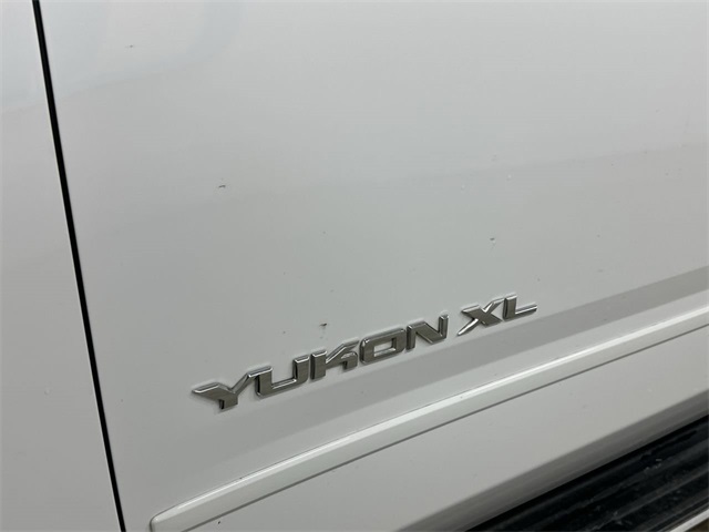 Thumbnail: 2018 GMC Yukon XL - 4