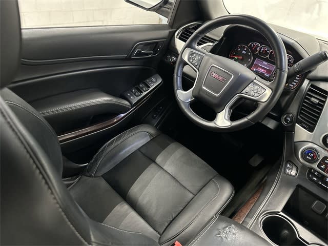 Thumbnail: 2016 GMC Yukon XL - 2