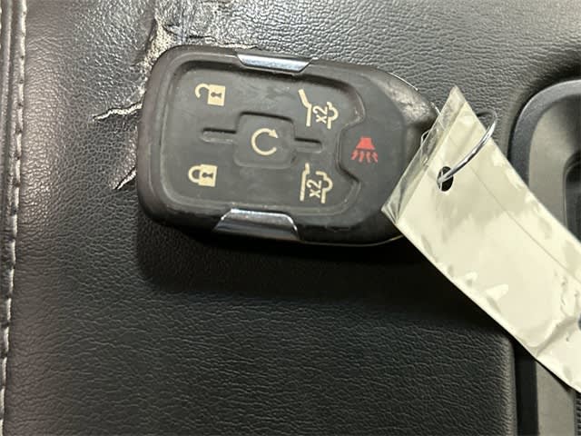 Thumbnail: 2016 GMC Yukon XL - 12