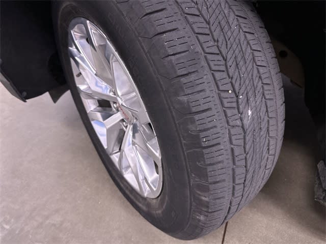 2022 GMC Yukon XL SLT 32