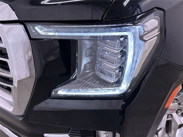 2022 GMC Yukon XL SLT 33
