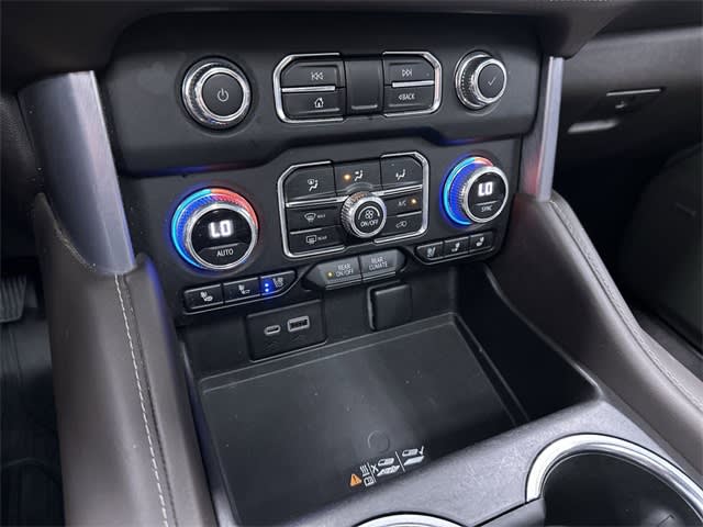 2022 GMC Yukon XL SLT 29