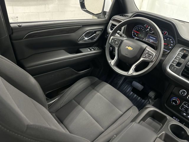 Thumbnail: 2024 Chevrolet Tahoe - 2