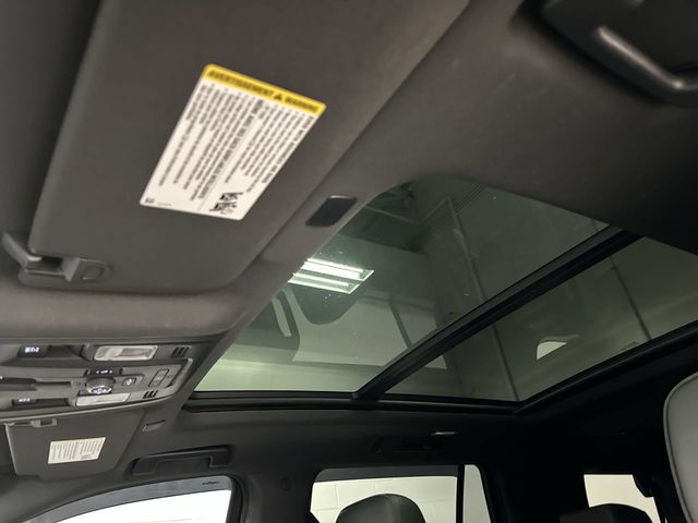 Thumbnail: 2021 Chevrolet Tahoe - 31