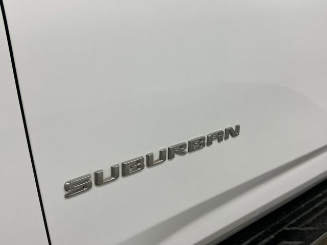 Thumbnail: 2023 Chevrolet Suburban - 4