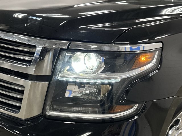Thumbnail: 2016 Chevrolet Suburban - 33