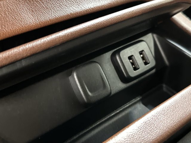 Thumbnail: 2016 Chevrolet Suburban - 30