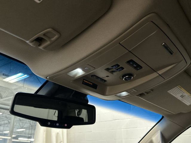 Thumbnail: 2016 Chevrolet Suburban - 26