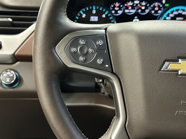 Thumbnail: 2016 Chevrolet Suburban - 22
