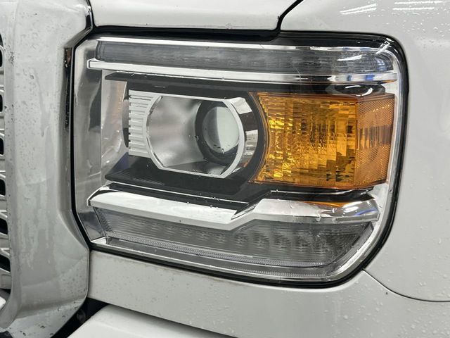Thumbnail: 2015 GMC Sierra 3500 - 32