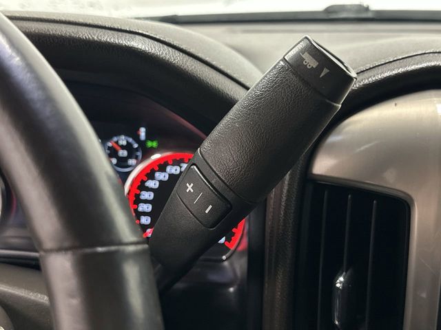 Thumbnail: 2015 GMC Sierra 3500 - 27